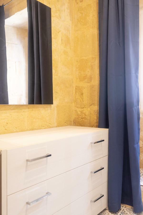 הוילה בירגו 16 Lettings - Charming Character House מראה חיצוני תמונה